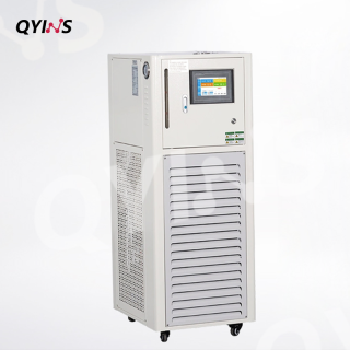 PLC程序控制高低溫一體機